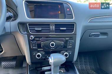Внедорожник / Кроссовер Audi Q5 2015 в 