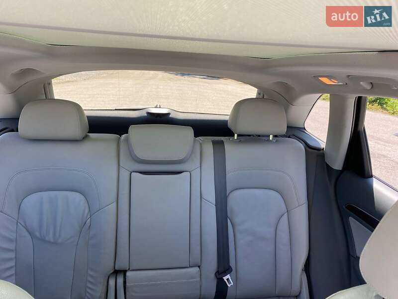Позашляховик / Кросовер Audi Q5 2015 в Вінниці
