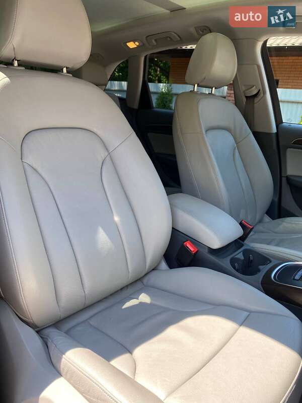 Позашляховик / Кросовер Audi Q5 2015 в Вінниці
