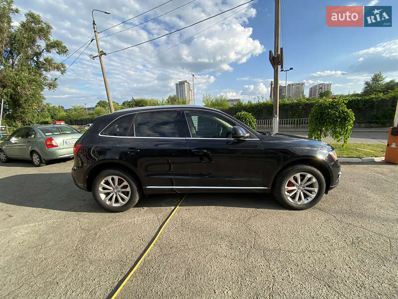Внедорожник / Кроссовер Audi Q5 2012 в Днепре