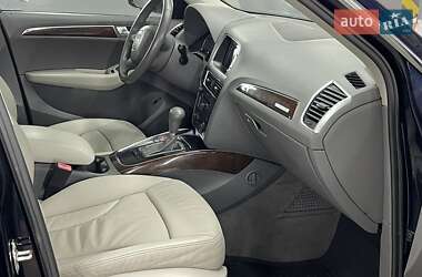 Внедорожник / Кроссовер Audi Q5 2011 в 