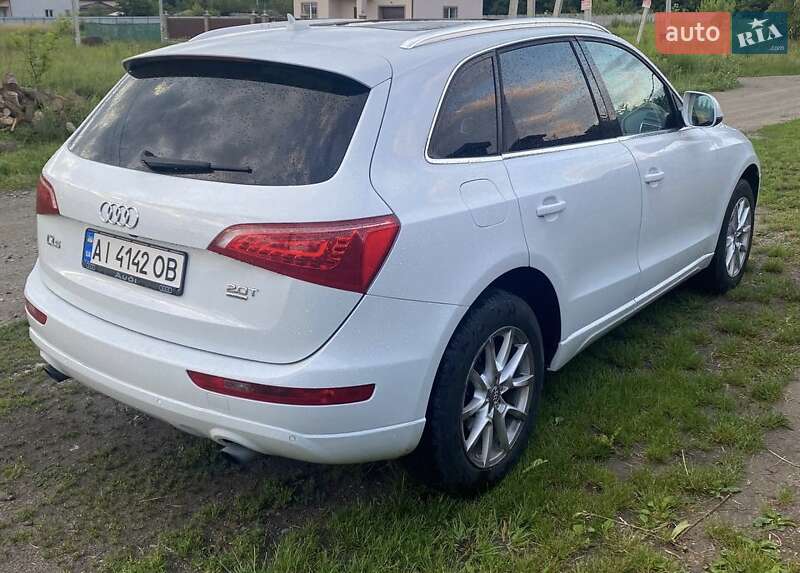 Позашляховик / Кросовер Audi Q5 2012 в Києві