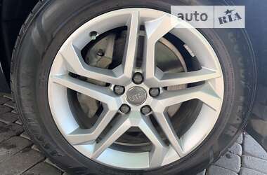 Внедорожник / Кроссовер Audi Q5 2019 в 