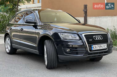 Внедорожник / Кроссовер Audi Q5 2010 в Киеве