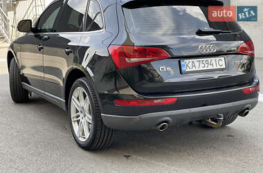 Внедорожник / Кроссовер Audi Q5 2010 в Киеве