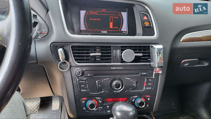 Внедорожник / Кроссовер Audi Q5 2012 в Ужгороде