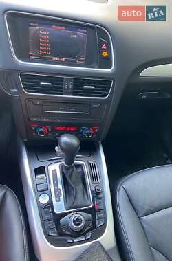 Внедорожник / Кроссовер Audi Q5 2011 в 
