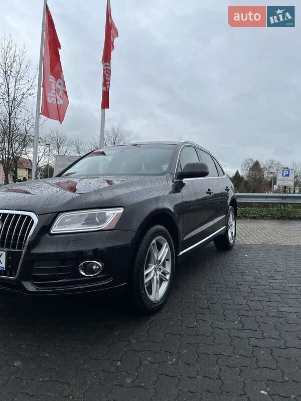 Внедорожник / Кроссовер Audi Q5 2013 в Черновцах