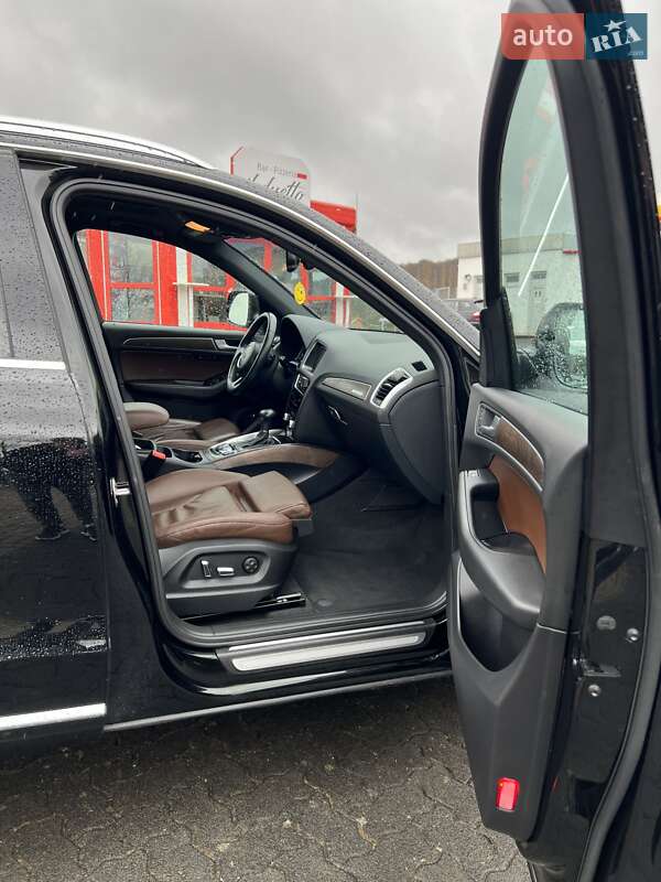Внедорожник / Кроссовер Audi Q5 2013 в Черновцах