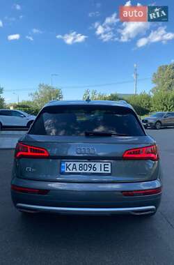 Внедорожник / Кроссовер Audi Q5 2019 в 