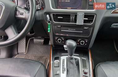 Внедорожник / Кроссовер Audi Q5 2010 в Чернигове