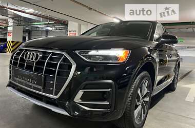 Внедорожник / Кроссовер Audi Q5 2020 в 