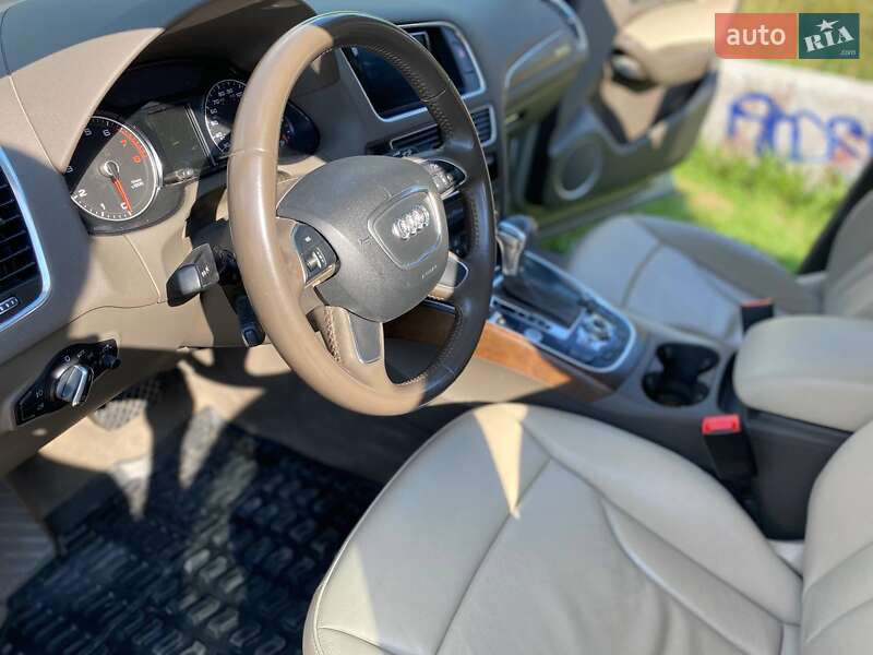 Внедорожник / Кроссовер Audi Q5 2016 в Львове