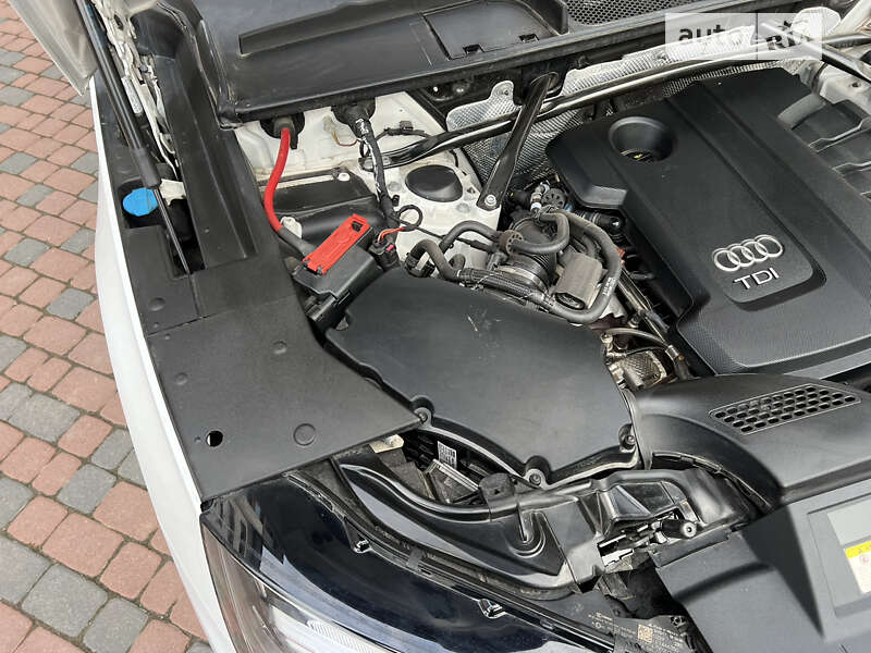 Позашляховик / Кросовер Audi Q5 2017 в Івано-Франківську