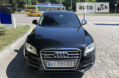 Внедорожник / Кроссовер Audi Q5 2016 в 
