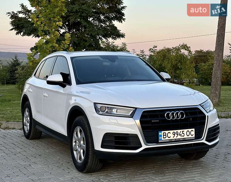 Внедорожник / Кроссовер Audi Q5 2018 в Золочеве