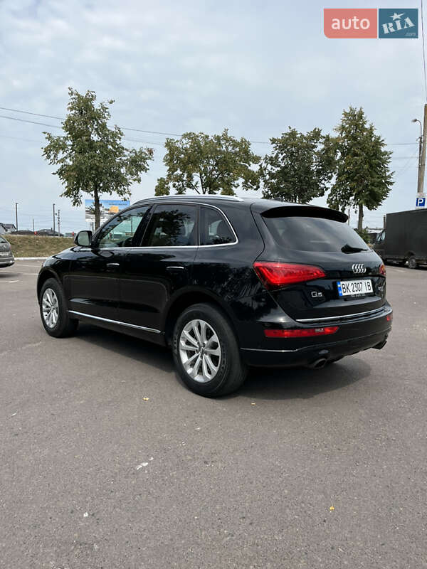 Внедорожник / Кроссовер Audi Q5 2014 в Ровно