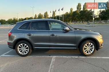 Внедорожник / Кроссовер Audi Q5 2015 в Днепре