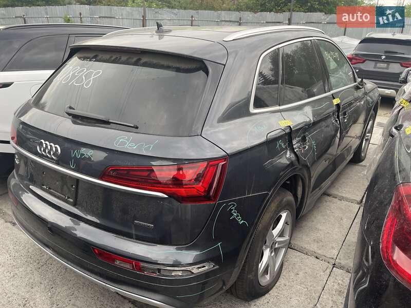 Внедорожник / Кроссовер Audi Q5 2021 в Львове