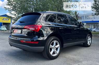 Внедорожник / Кроссовер Audi Q5 2016 в 