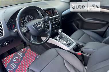 Внедорожник / Кроссовер Audi Q5 2016 в 