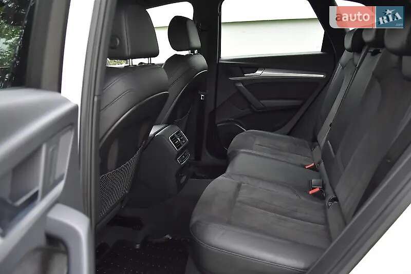 Позашляховик / Кросовер Audi Q5 2018 в Івано-Франківську фото 41 Позашляховик / Кросовер Audi Q5 2018 в Івано-Франківську