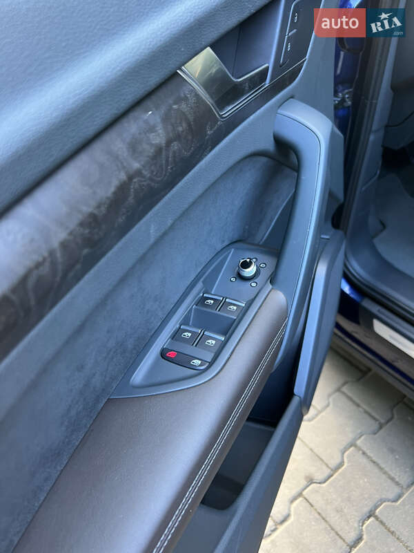 Позашляховик / Кросовер Audi Q5 2018 в Одесі