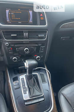 Позашляховик / Кросовер Audi Q5 2012 в Сарнах