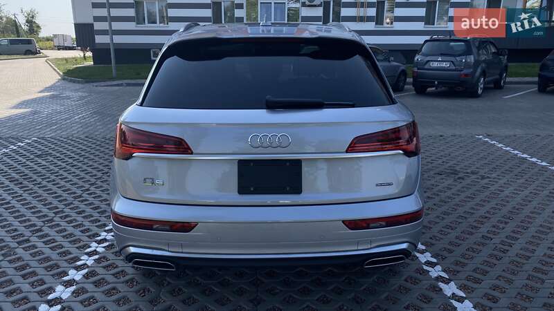 Внедорожник / Кроссовер Audi Q5 2020 в Полтаве