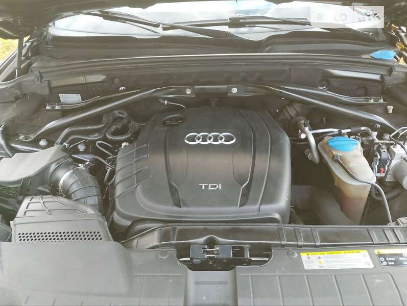 Внедорожник / Кроссовер Audi Q5 2012 в Калуше