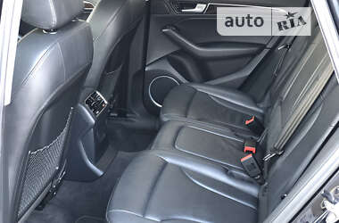 Внедорожник / Кроссовер Audi Q5 2013 в 