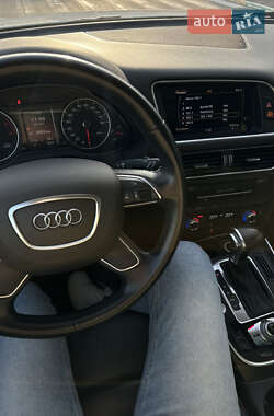 Внедорожник / Кроссовер Audi Q5 2015 в 