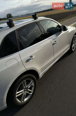 Внедорожник / Кроссовер Audi Q5 2015 в 