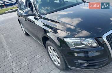 Внедорожник / Кроссовер Audi Q5 2011 в 