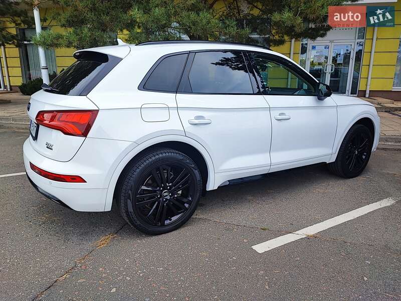 Внедорожник / Кроссовер Audi Q5 2017 в Борисполе