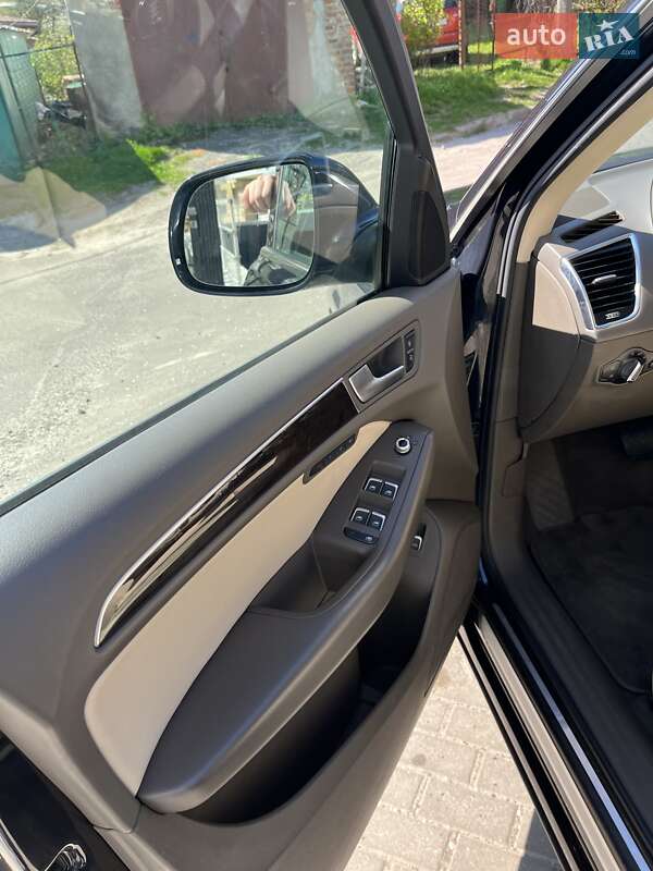 Позашляховик / Кросовер Audi Q5 2013 в Львові