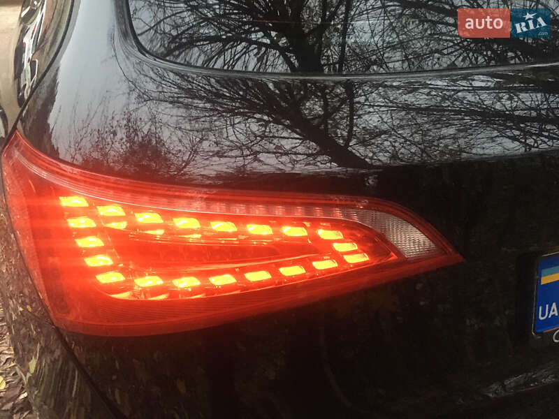 Внедорожник / Кроссовер Audi Q5 2009 в Владимире