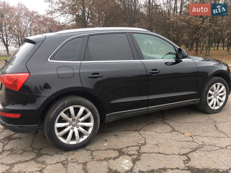 Внедорожник / Кроссовер Audi Q5 2009 в Владимире