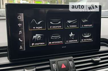 Внедорожник / Кроссовер Audi Q5 2021 в 