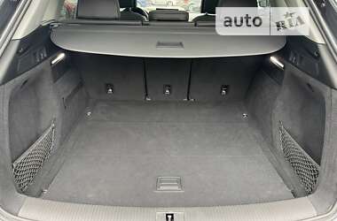 Внедорожник / Кроссовер Audi Q5 2021 в 