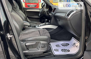 Позашляховик / Кросовер Audi Q5 2016 в 