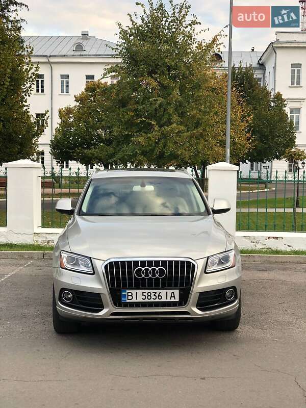 Внедорожник / Кроссовер Audi Q5 2015 в Полтаве