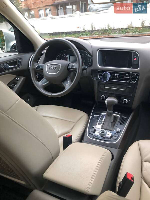 Внедорожник / Кроссовер Audi Q5 2015 в Полтаве