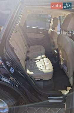 Внедорожник / Кроссовер Audi Q5 2015 в 