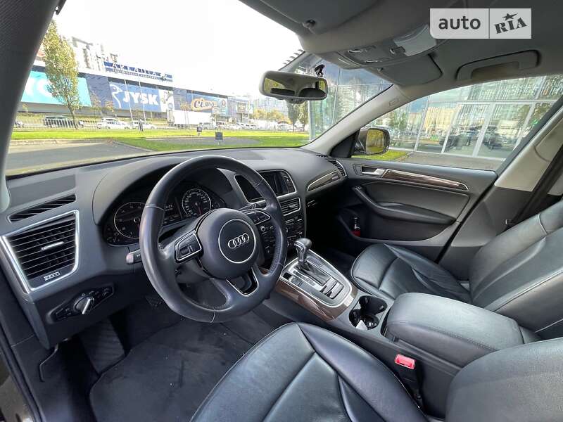 Позашляховик / Кросовер Audi Q5 2012 в Києві