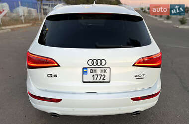 Внедорожник / Кроссовер Audi Q5 2015 в 