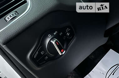 Внедорожник / Кроссовер Audi Q5 2012 в 