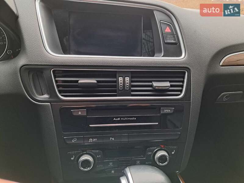Внедорожник / Кроссовер Audi Q5 2016 в Ровно