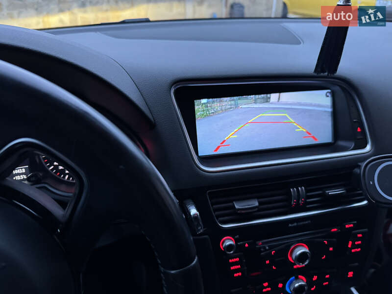 Внедорожник / Кроссовер Audi Q5 2013 в Черновцах