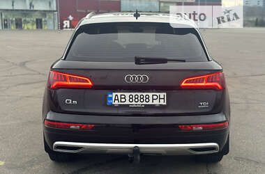 Внедорожник / Кроссовер Audi Q5 2017 в 